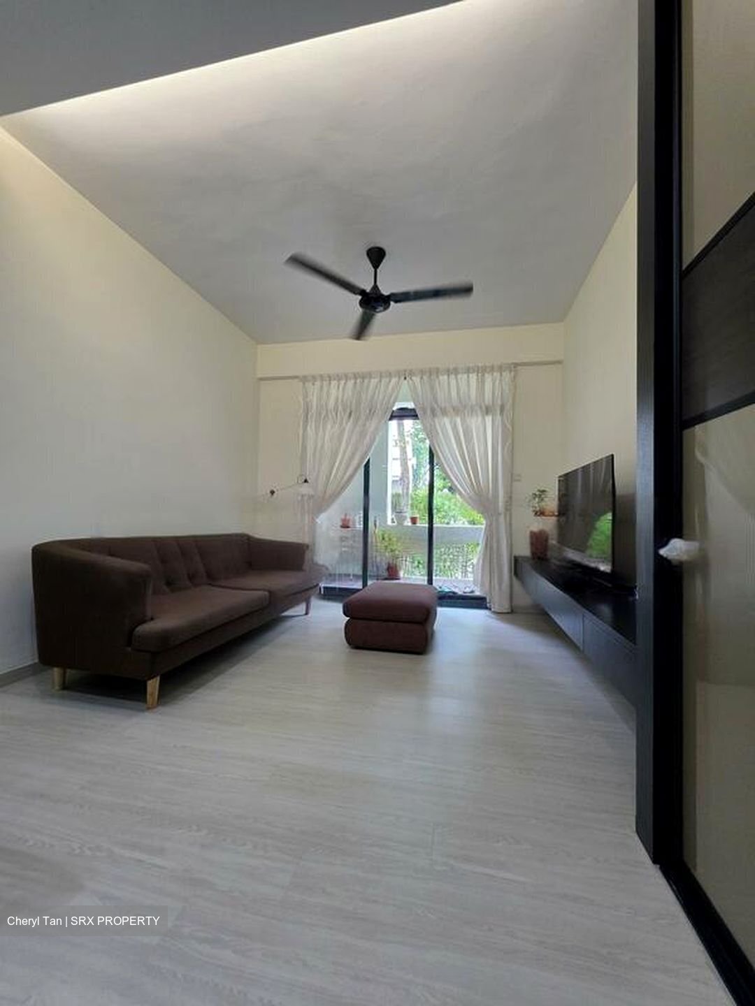 Hillview Heights (D23), Condominium #456948551